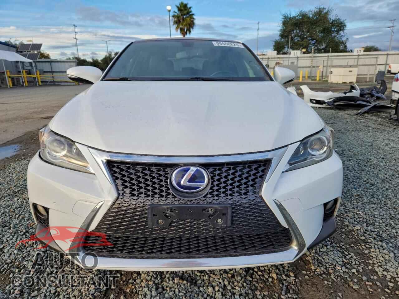 LEXUS CT 200 2016 - JTHKD5BH3G2268552