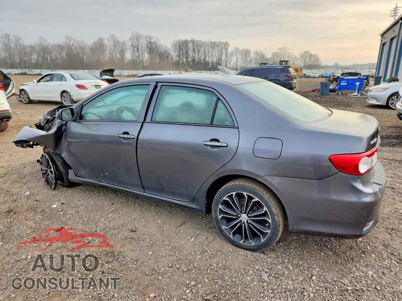 TOYOTA COROLLA 2013 - 2T1BU4EE0DC999904