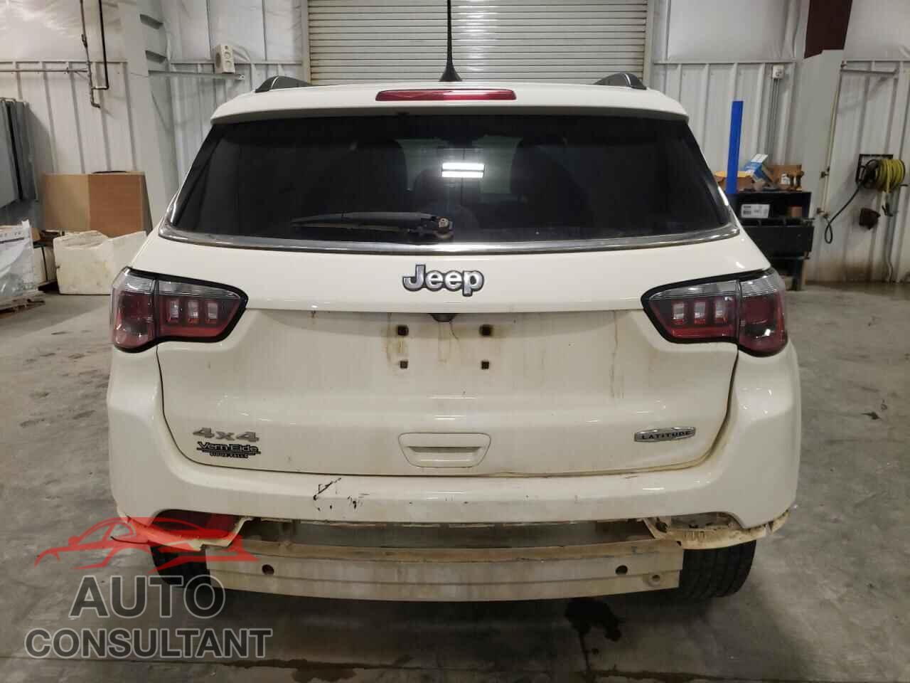 JEEP COMPASS 2018 - 3C4NJDBB2JT501369