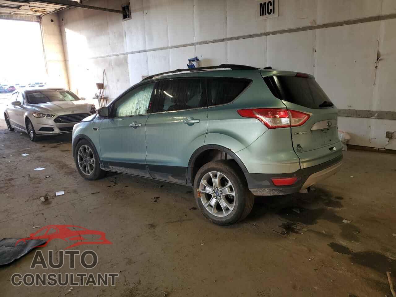 FORD ESCAPE 2013 - 1FMCU9HX8DUB07590