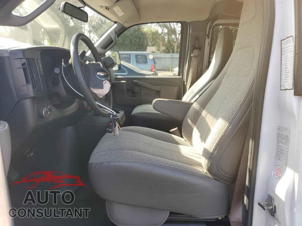 CHEVROLET EXPRESS 2023 - 1GAZGNFP3P1234182
