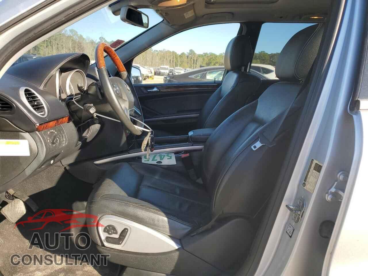 MERCEDES-BENZ GL-CLASS 2011 - 4JGBF8GEXBA706408
