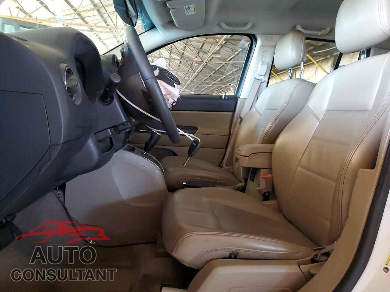 JEEP COMPASS 2013 - 1C4NJCCB1DD140705