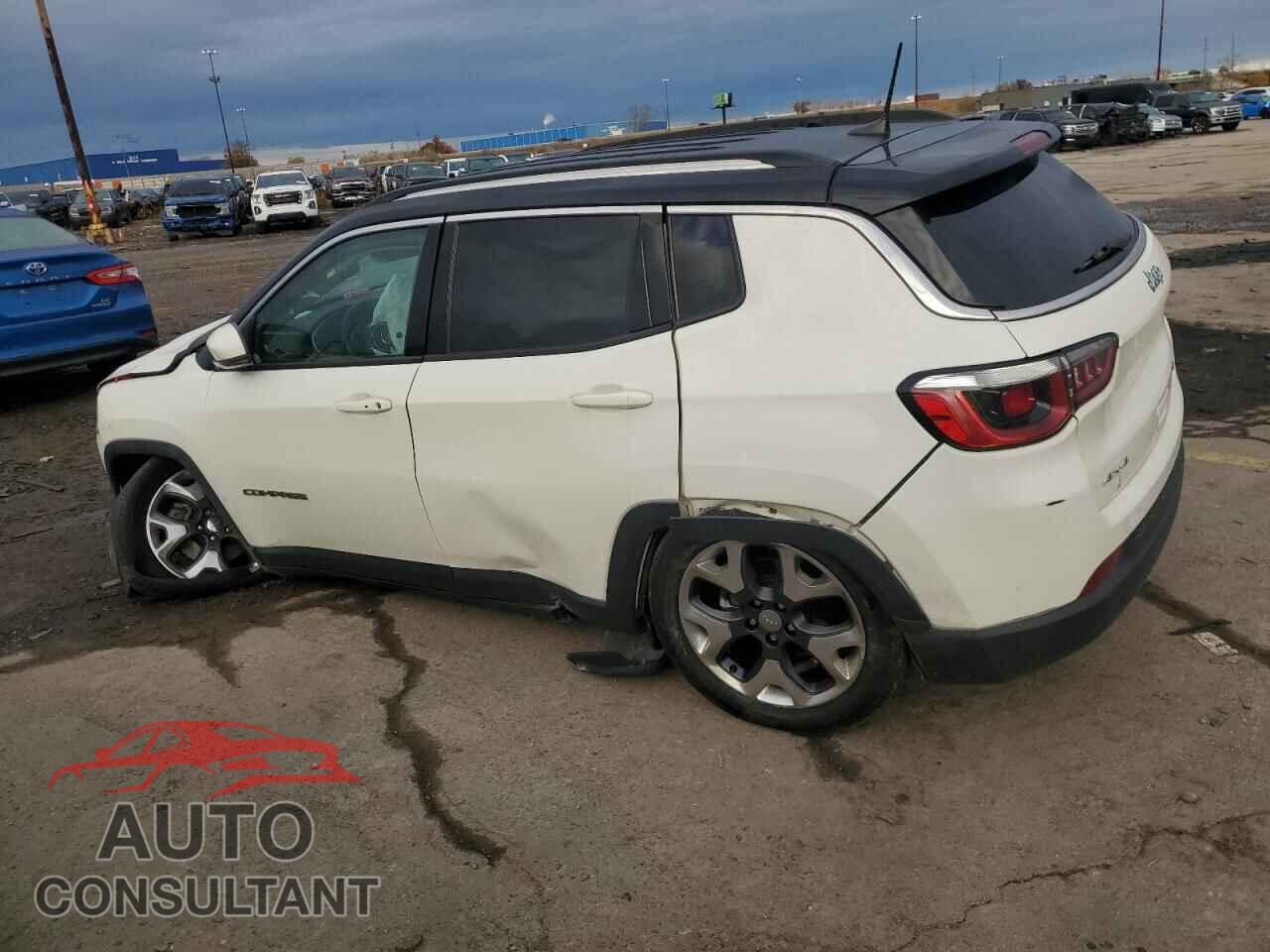 JEEP COMPASS 2019 - 3C4NJDCBXKT656154