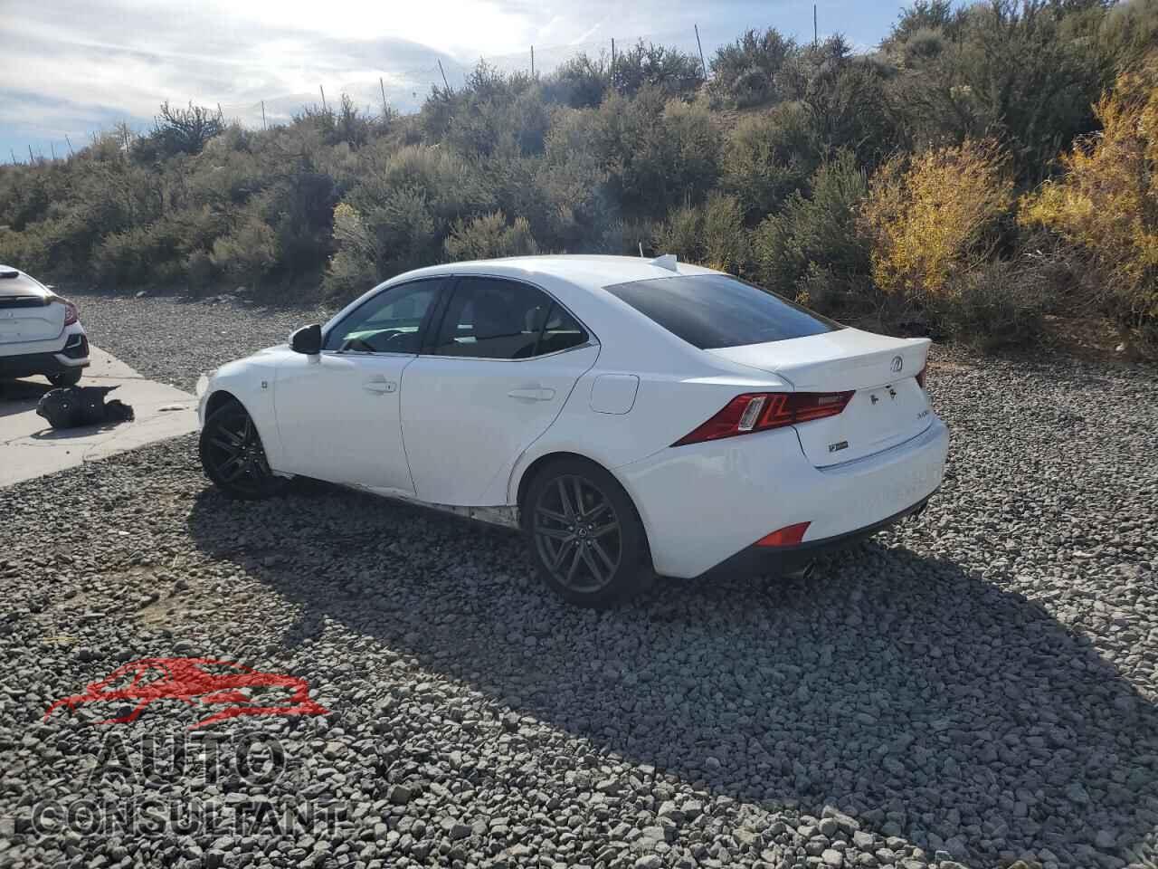 LEXUS IS 2015 - JTHBF1D21F5045807