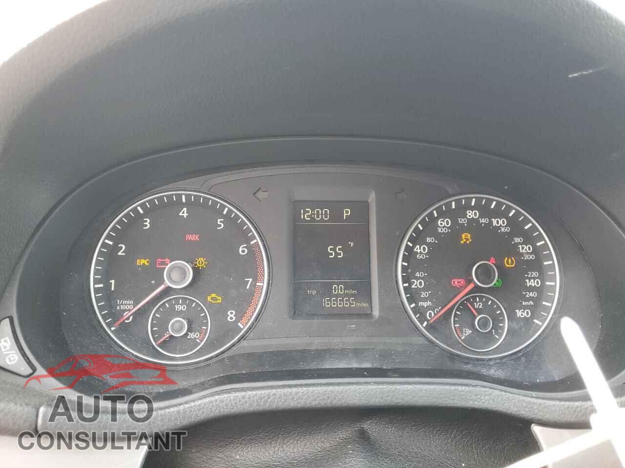 VOLKSWAGEN PASSAT 2013 - 1VWAP7A37DC032687