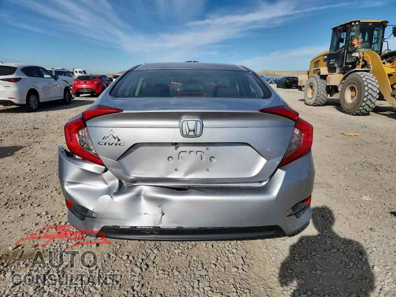 HONDA CIVIC 2017 - 19XFC2E57HE048695