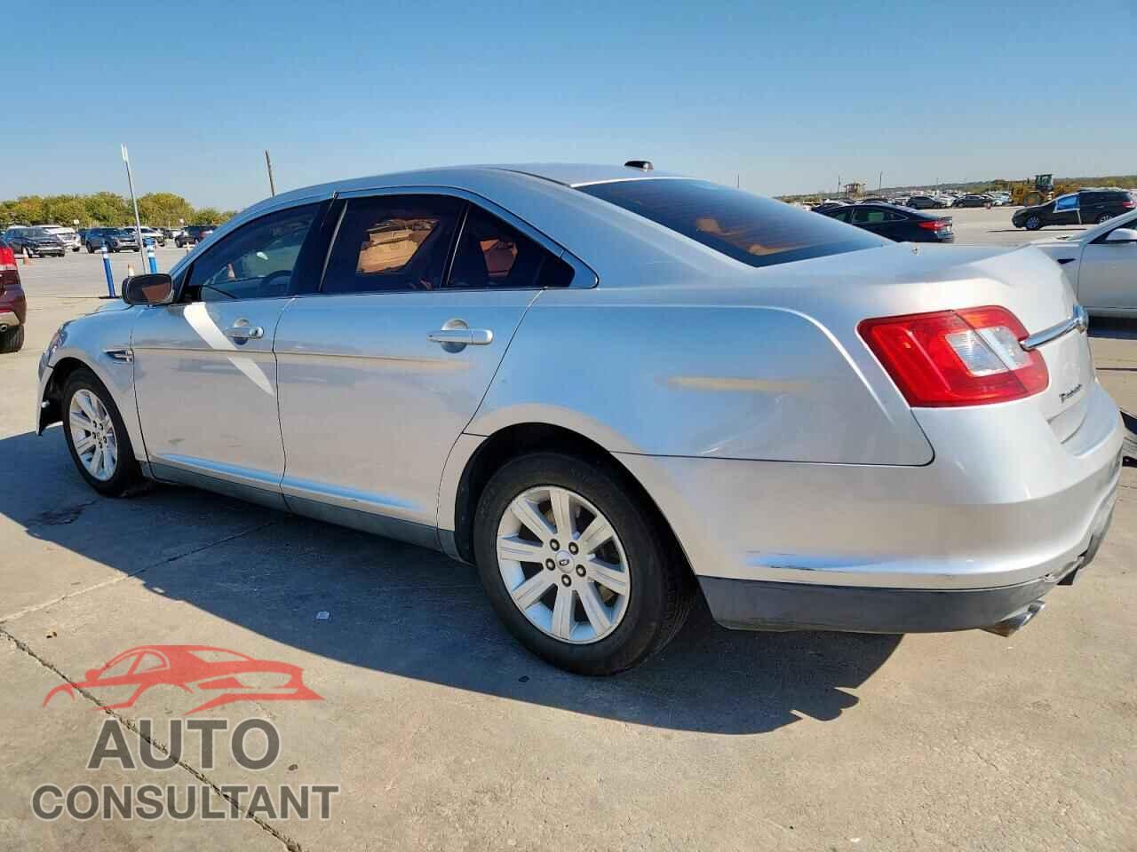 FORD TAURUS 2010 - 1FAHP2DW7AG121003