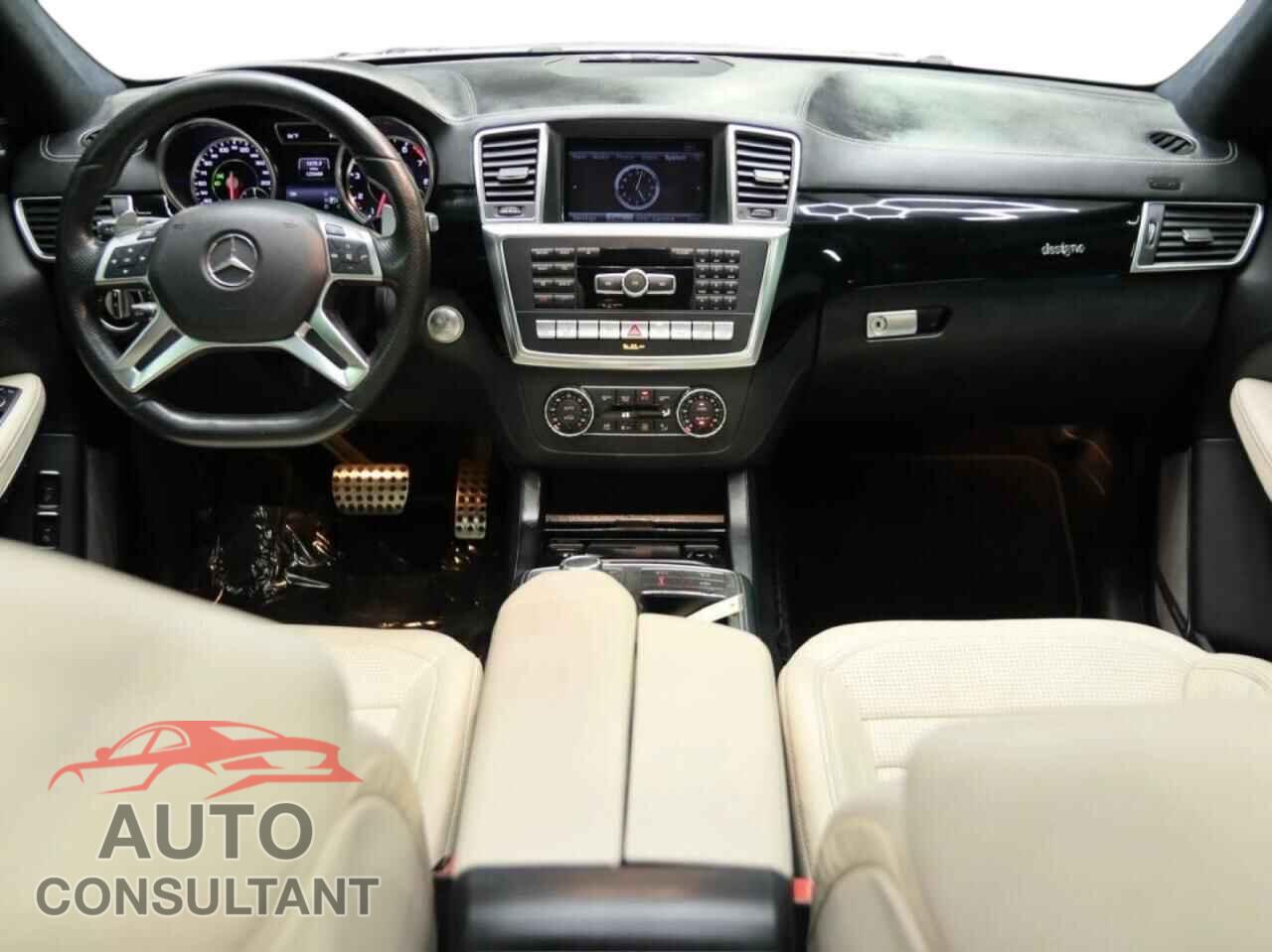 MERCEDES-BENZ GL-CLASS 2015 - 4JGDF7EE9FA503652