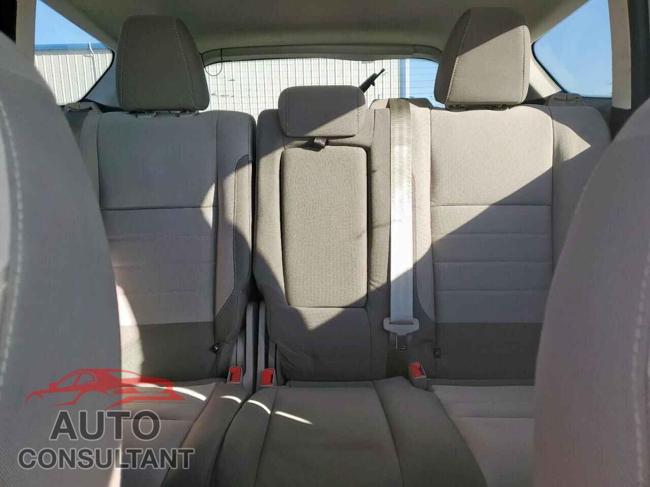 FORD ESCAPE 2015 - 1FMCU9G96FUA21023