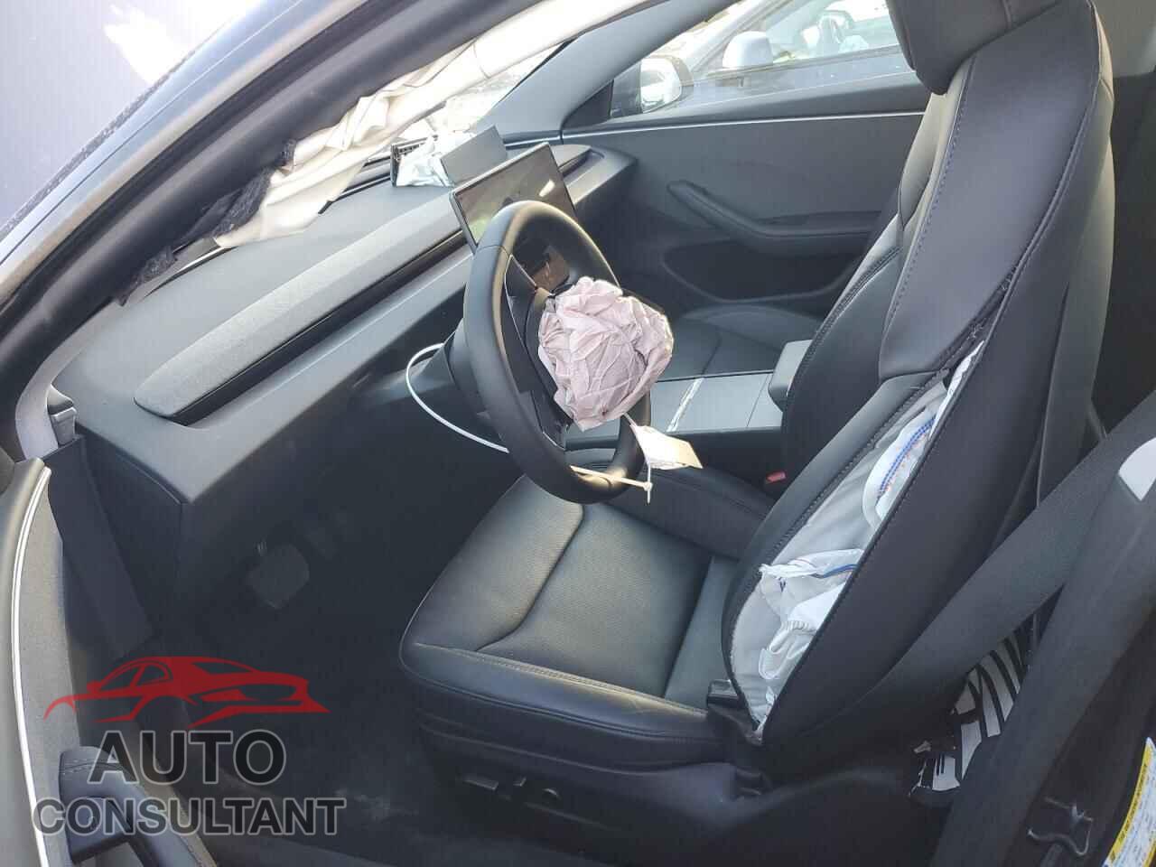 TESLA MODEL 3 2024 - 5YJ3E1EA9RF873198