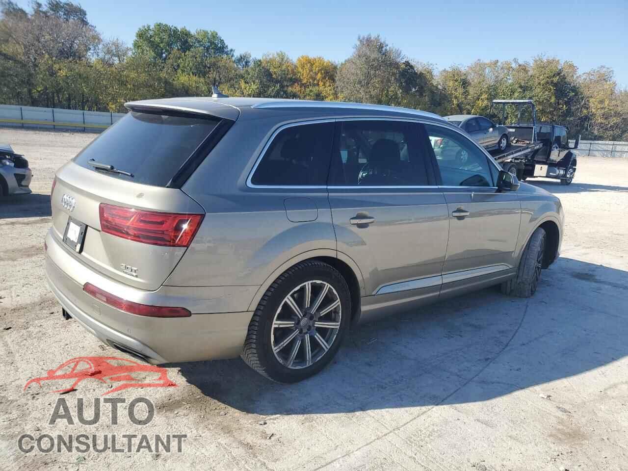 AUDI Q7 2017 - WA1LAAF71HD012483