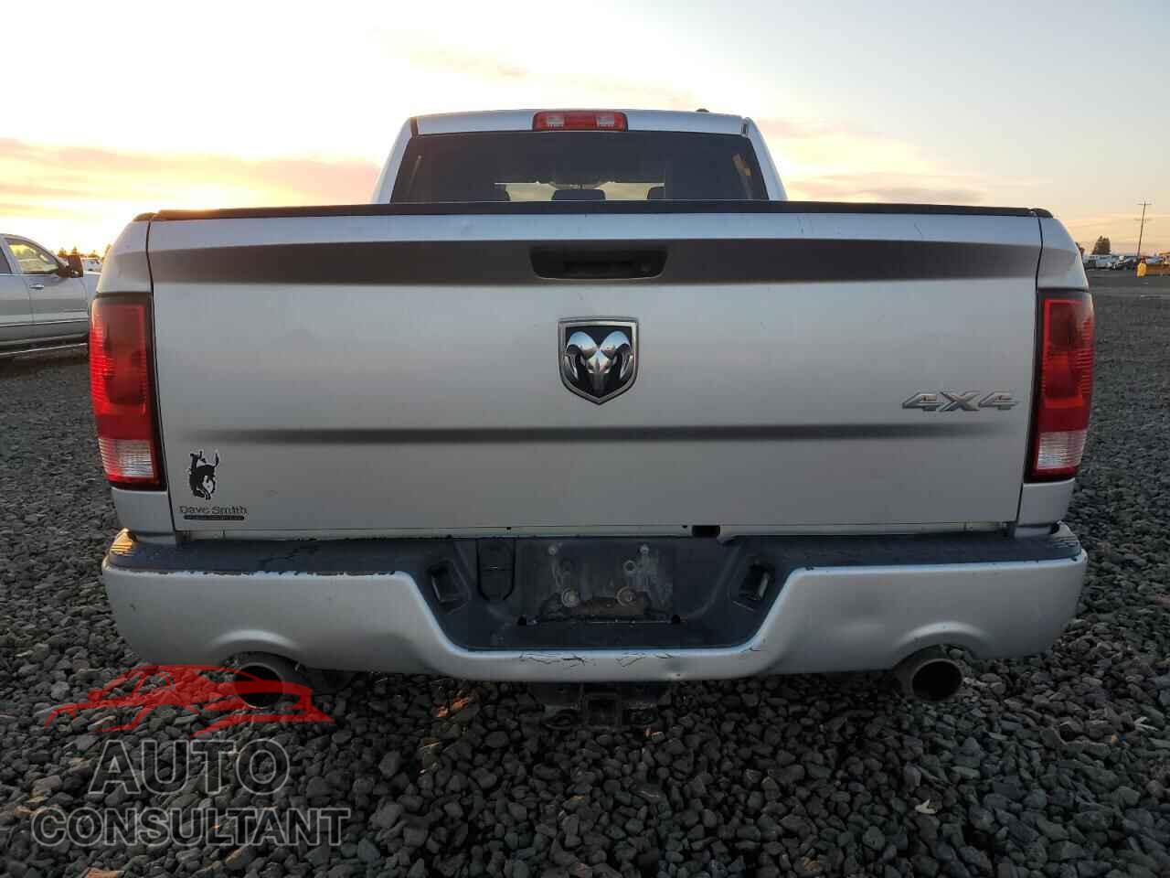 DODGE RAM 1500 2012 - 1C6RD7FT3CS244330