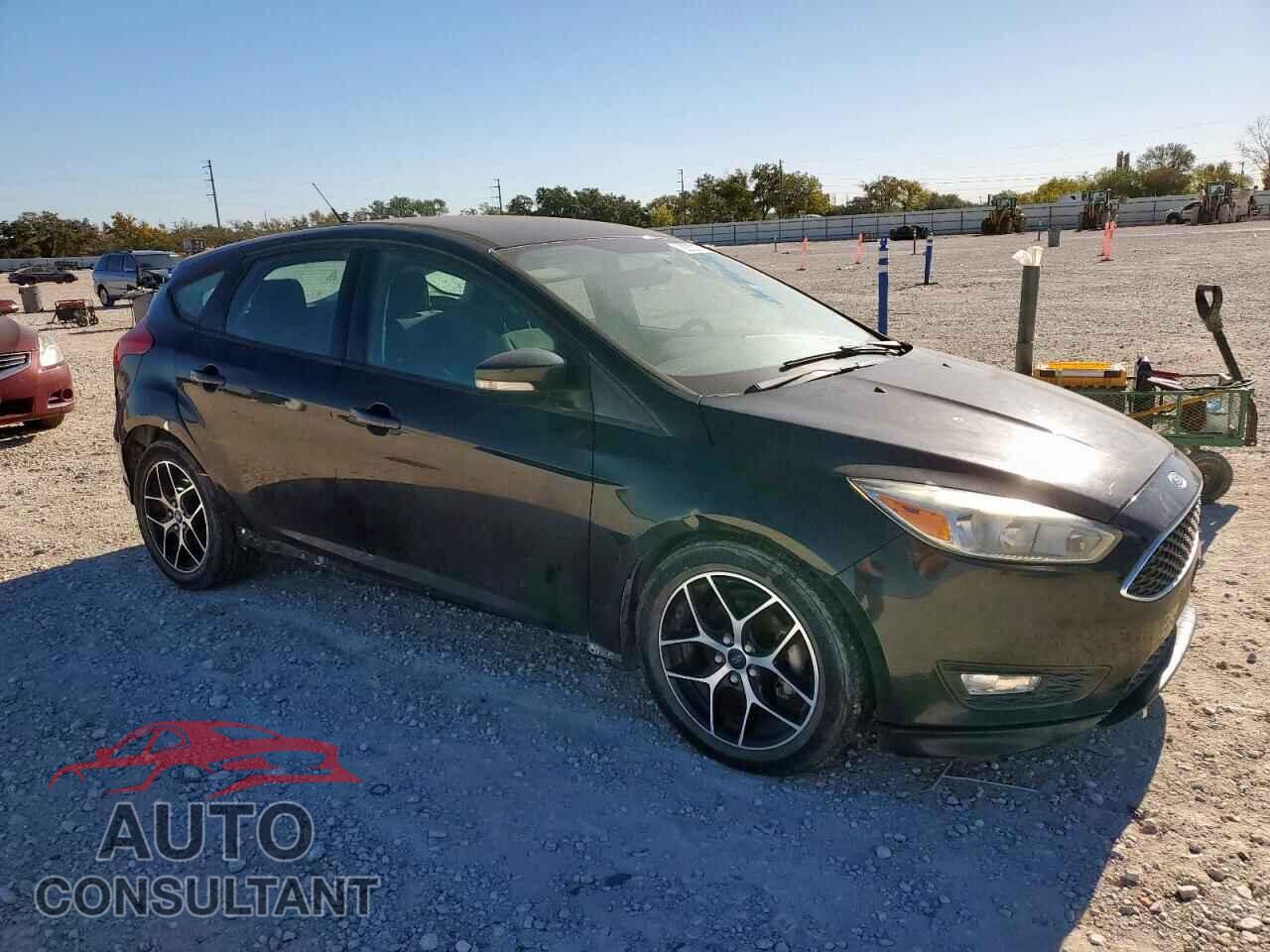 FORD FOCUS 2015 - 1FADP3K25FL340514