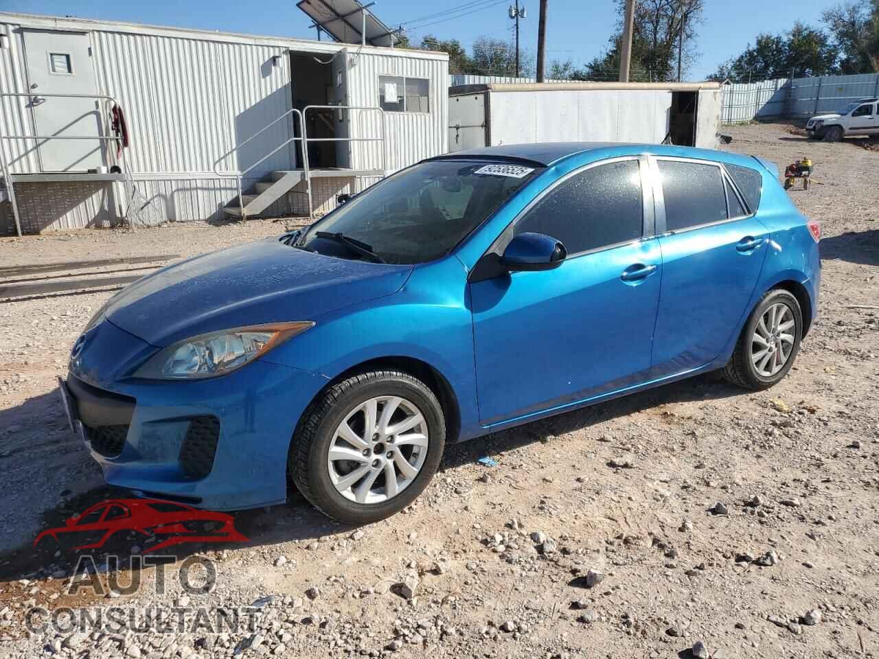 MAZDA 3 2012 - JM1BL1L84C1626768