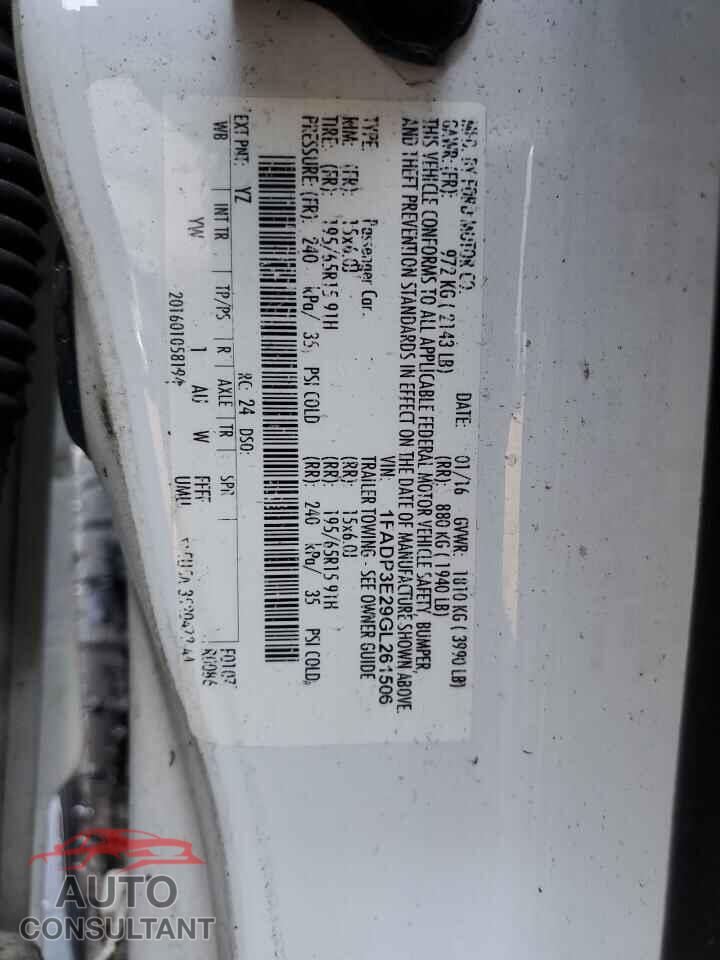 FORD FOCUS 2016 - 1FADP3E29GL261506