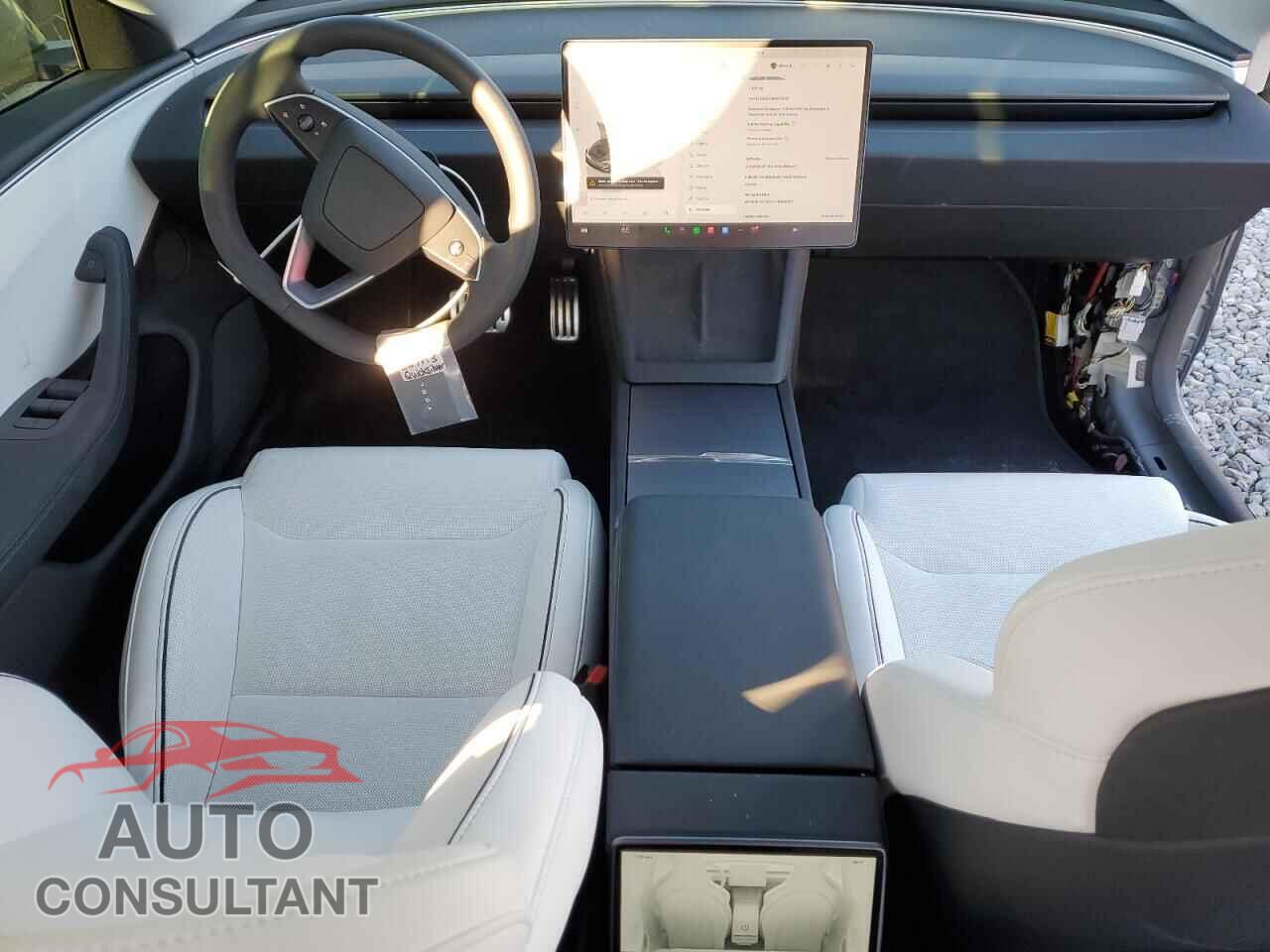 TESLA MODEL 3 2025 - 5YJ3E1ET9SF078112