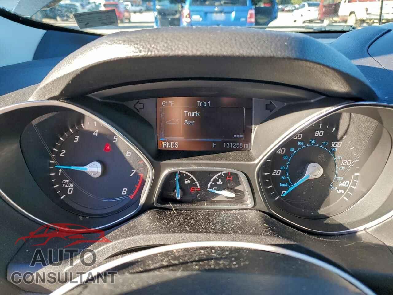 FORD ESCAPE 2015 - 1FMCU9GX5FUB67637