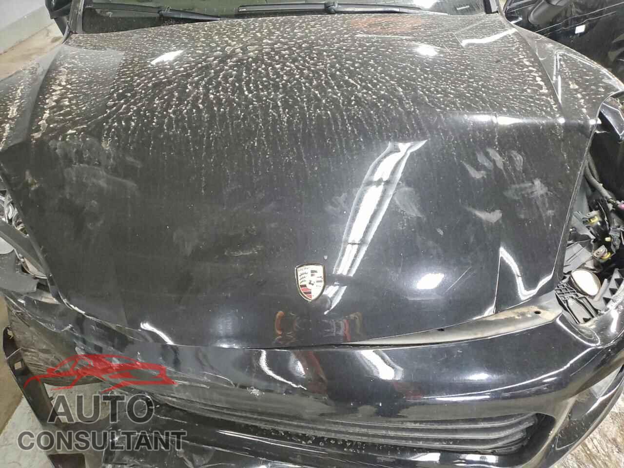 PORSCHE CAYENNE 2017 - WP1AA2A2XHKA80726