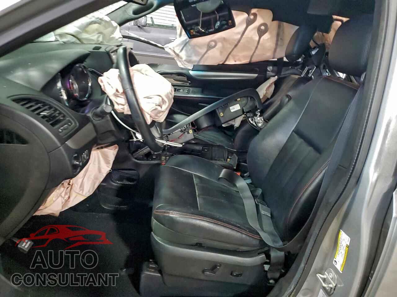 DODGE CARAVAN 2017 - 2C4RDGEG0HR692658