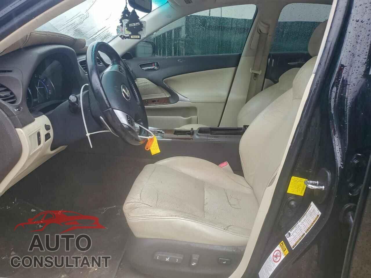 LEXUS IS 2012 - JTHBF5C20C5177915