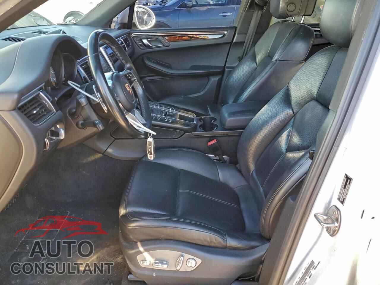 PORSCHE MACAN 2016 - WP1AB2A58GLB43354