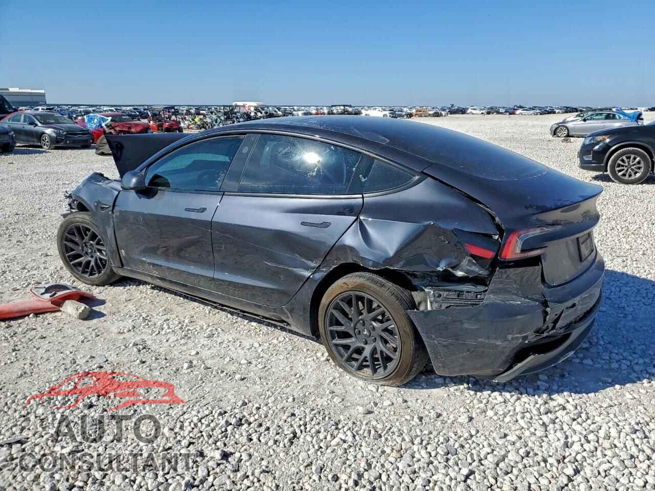 TESLA MODEL 3 2024 - 5YJ3E1EAXRF741180