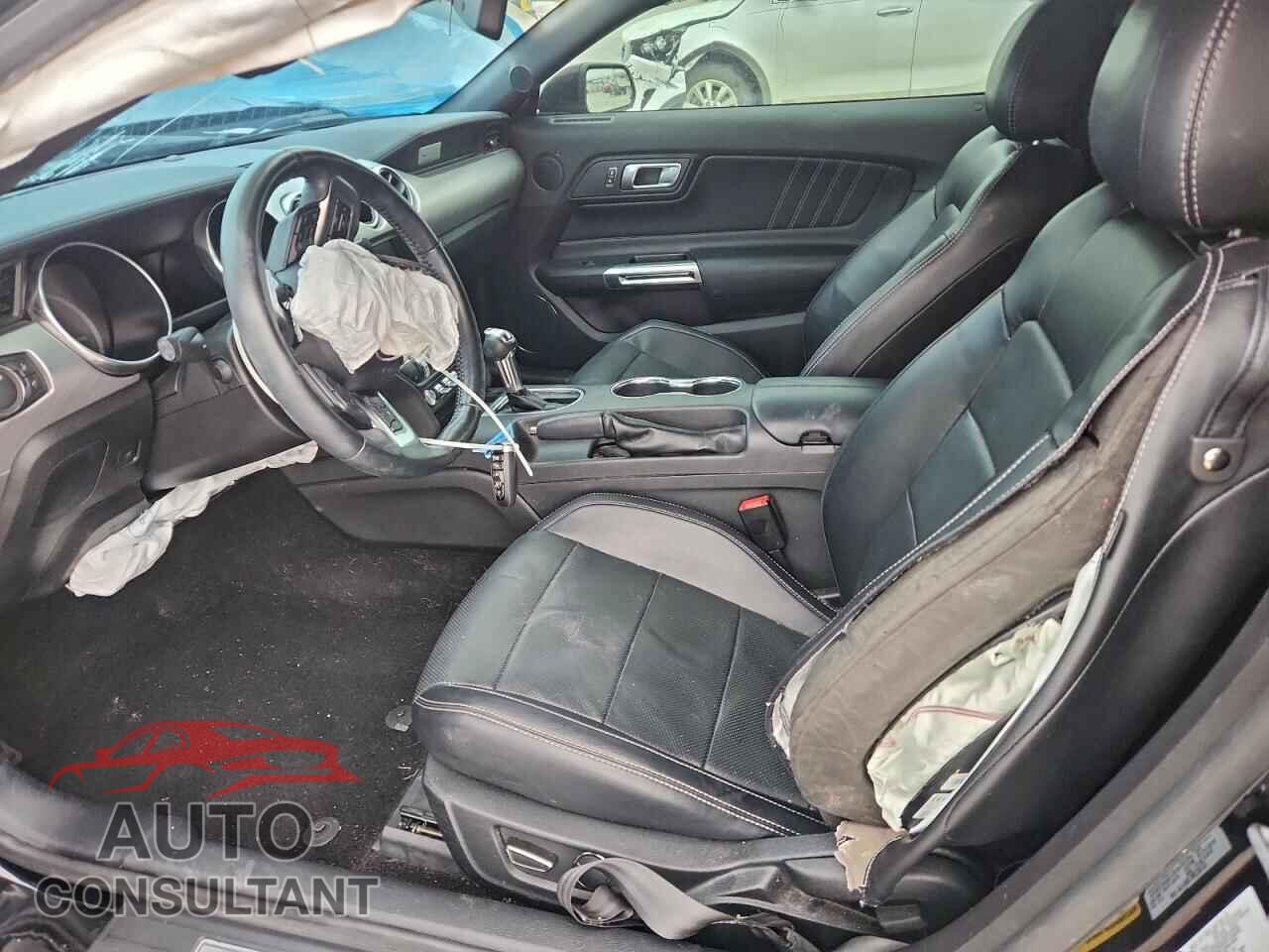FORD MUSTANG 2019 - 1FA6P8CF1K5152823