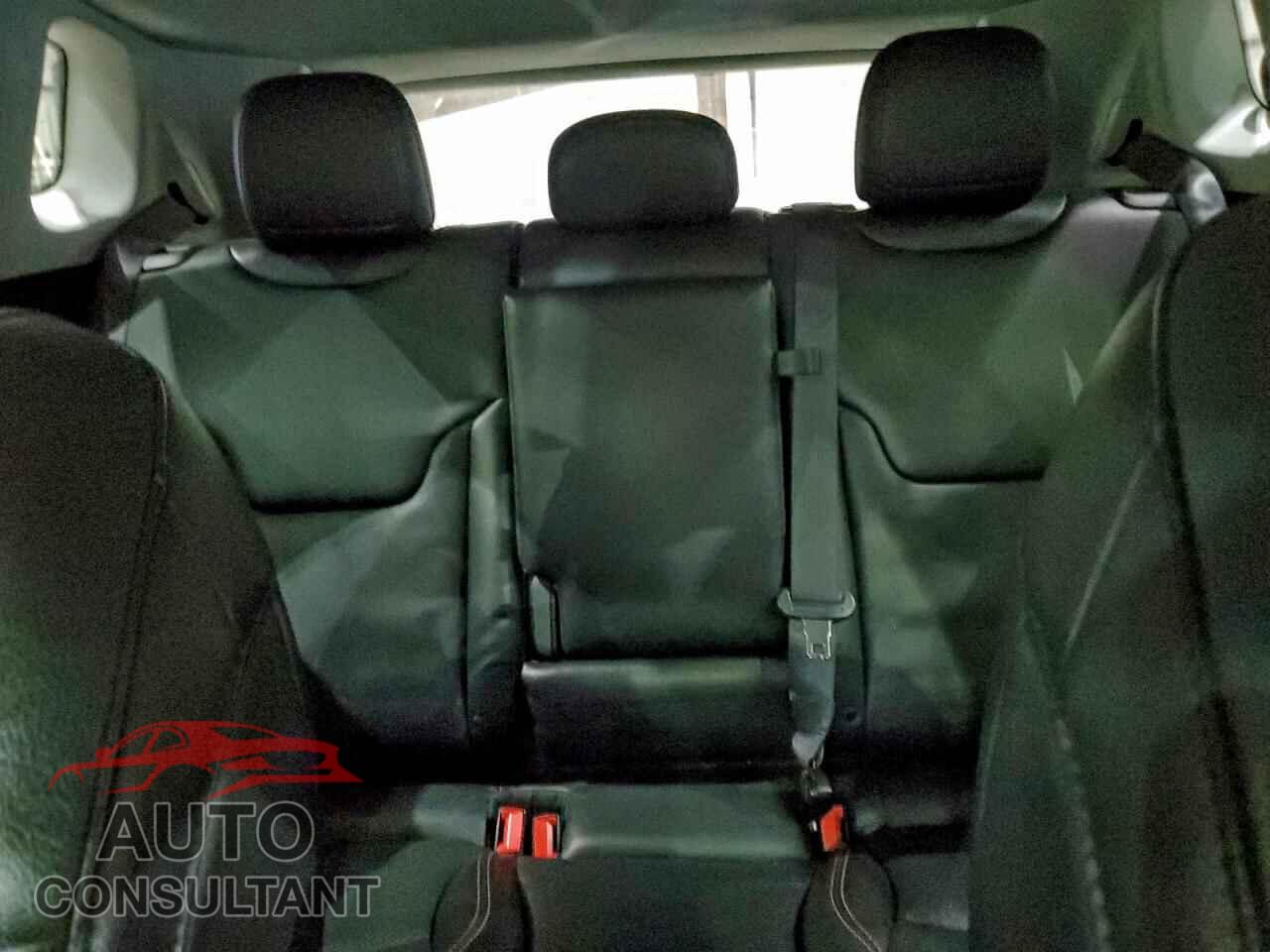 JEEP COMPASS 2022 - 3C4NJDCB2NT118603