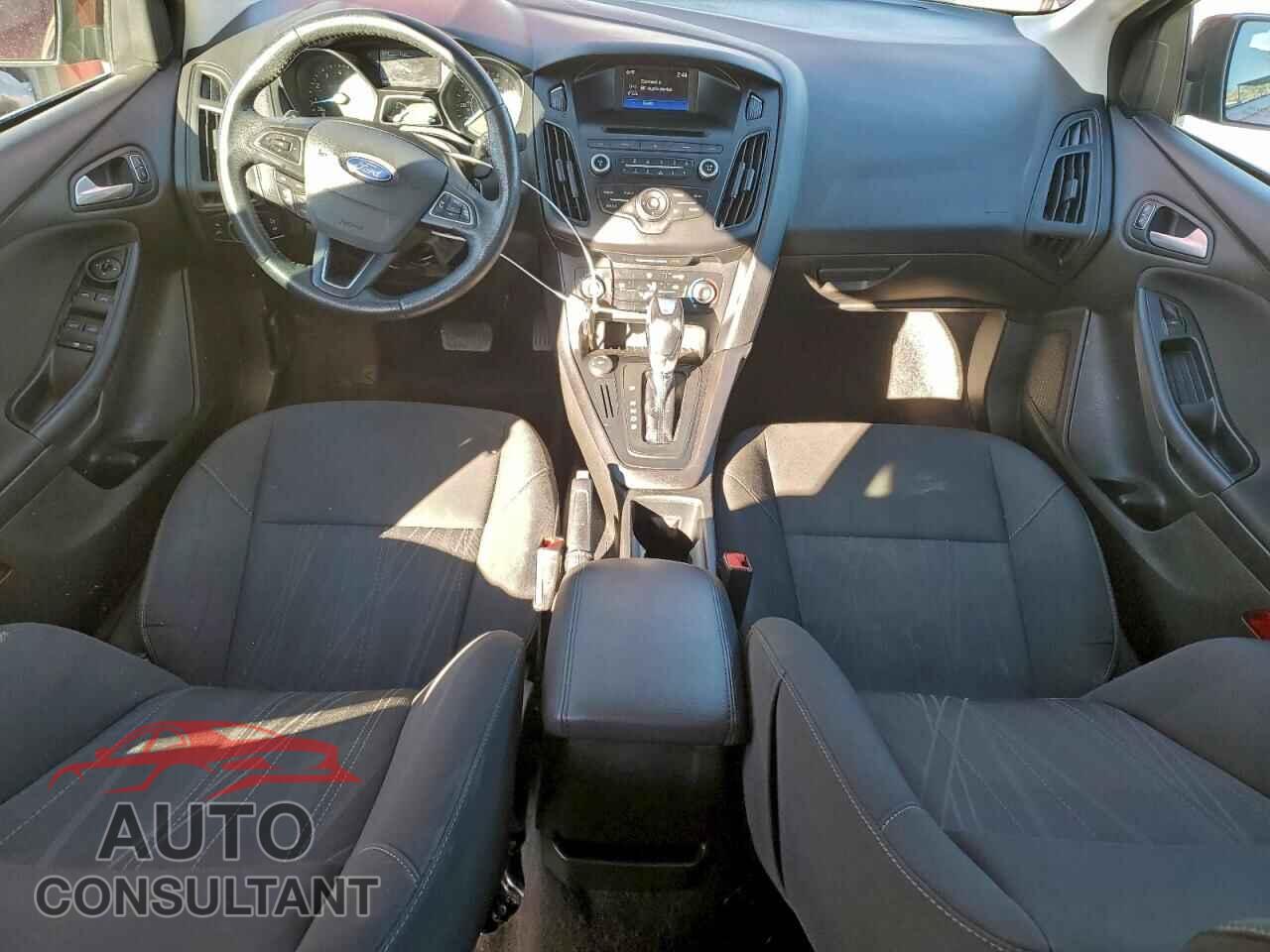 FORD FOCUS 2016 - 1FADP3F23GL405596