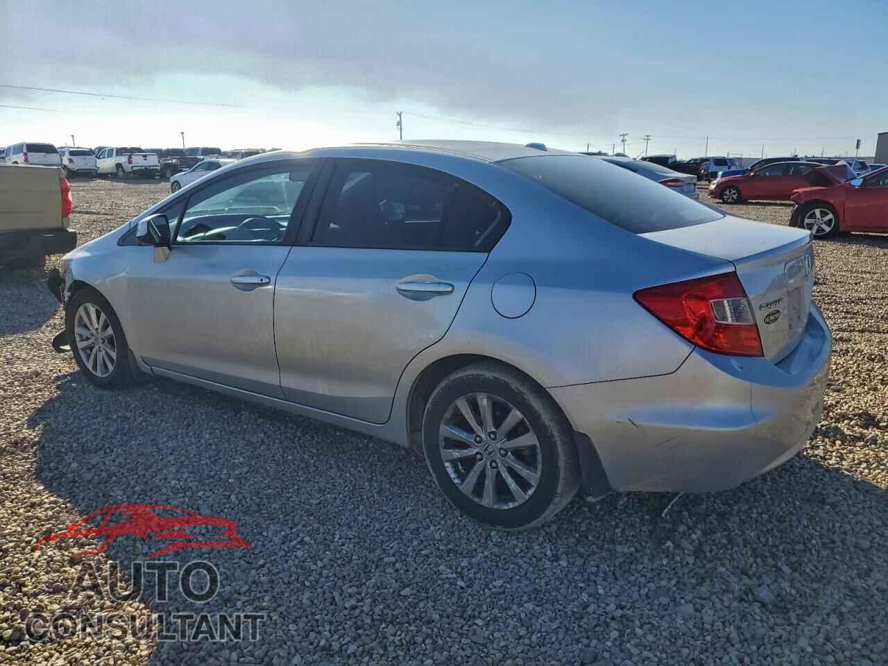 HONDA CIVIC 2012 - 19XFB2F80CE339916