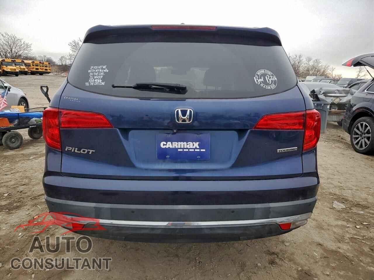 HONDA PILOT 2017 - 5FNYF5H96HB045202
