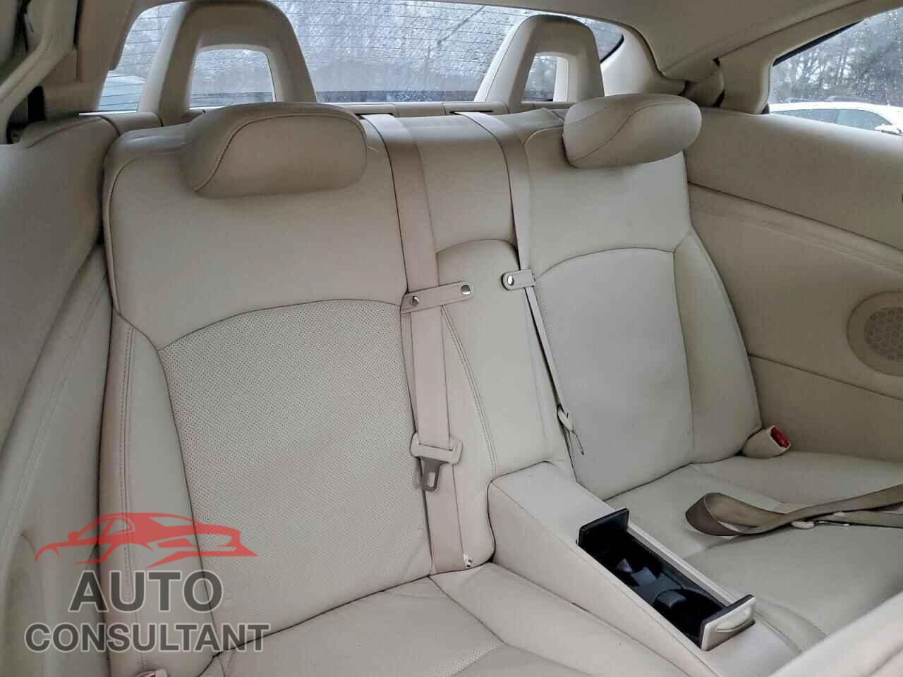 LEXUS IS 2010 - JTHFF2C24A2507442