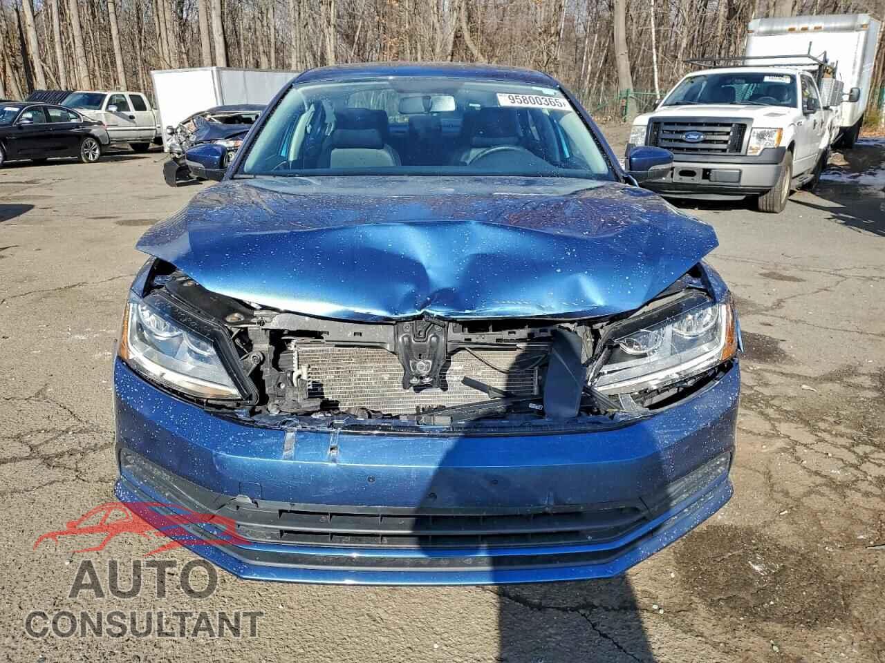 VOLKSWAGEN JETTA 2017 - 3VWDB7AJ6HM256676