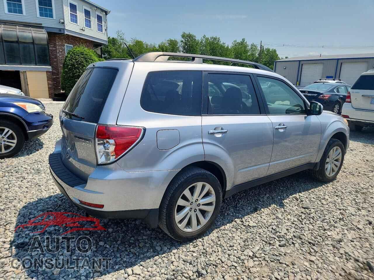 SUBARU FORESTER 2013 - JF2SHAEC5DH419576