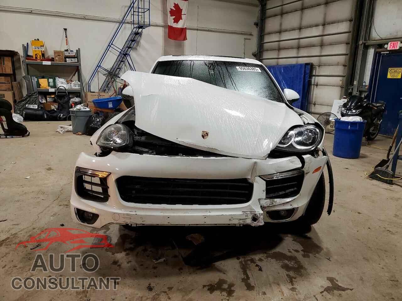 PORSCHE CAYENNE 2015 - WP1AF2A28FLA36071
