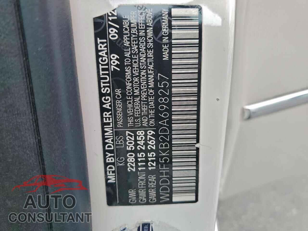 MERCEDES-BENZ E-CLASS 2013 - WDDHF5KB2DA698257