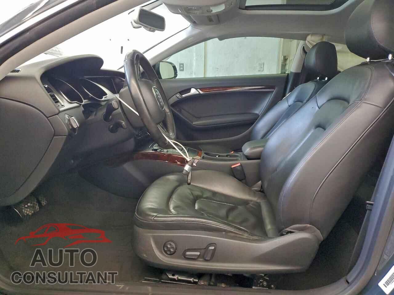 AUDI A5 2011 - WAULFAFR2BA086767