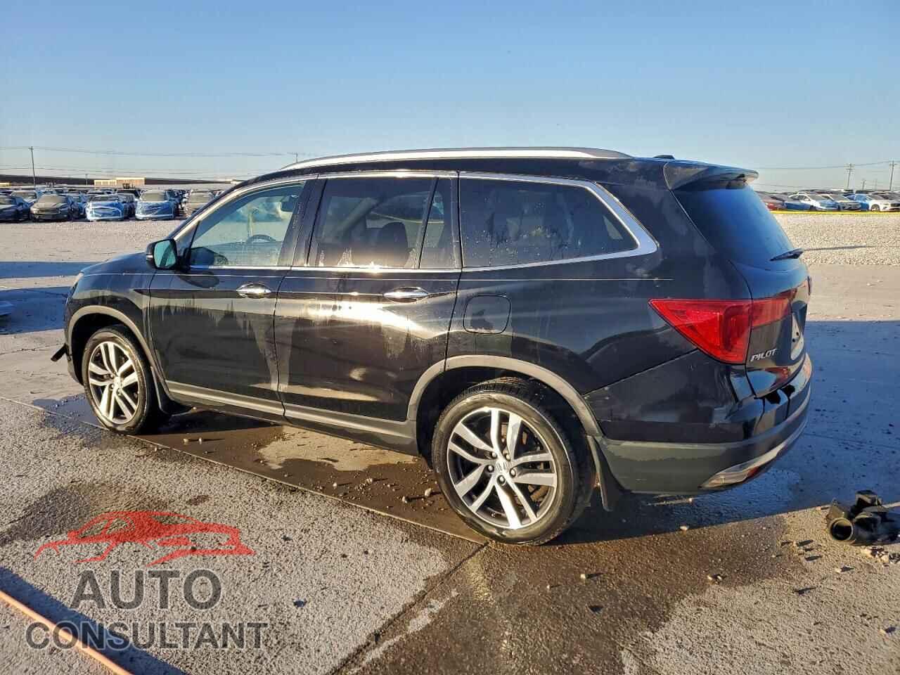 HONDA PILOT 2017 - 5FNYF5H97HB046701