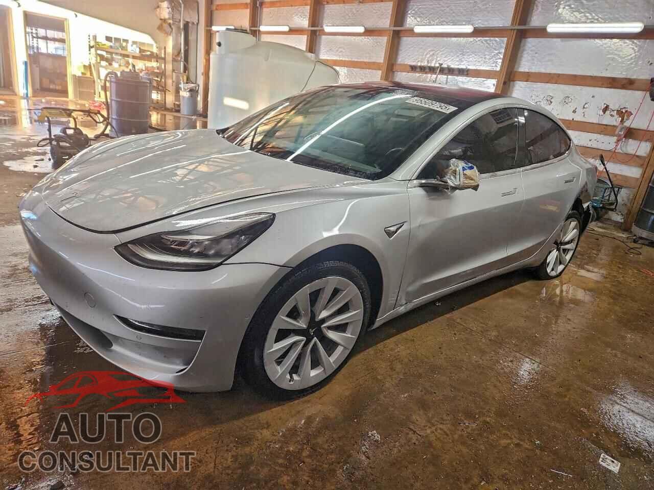 TESLA MODEL 3 2018 - 5YJ3E1EB6JF087663