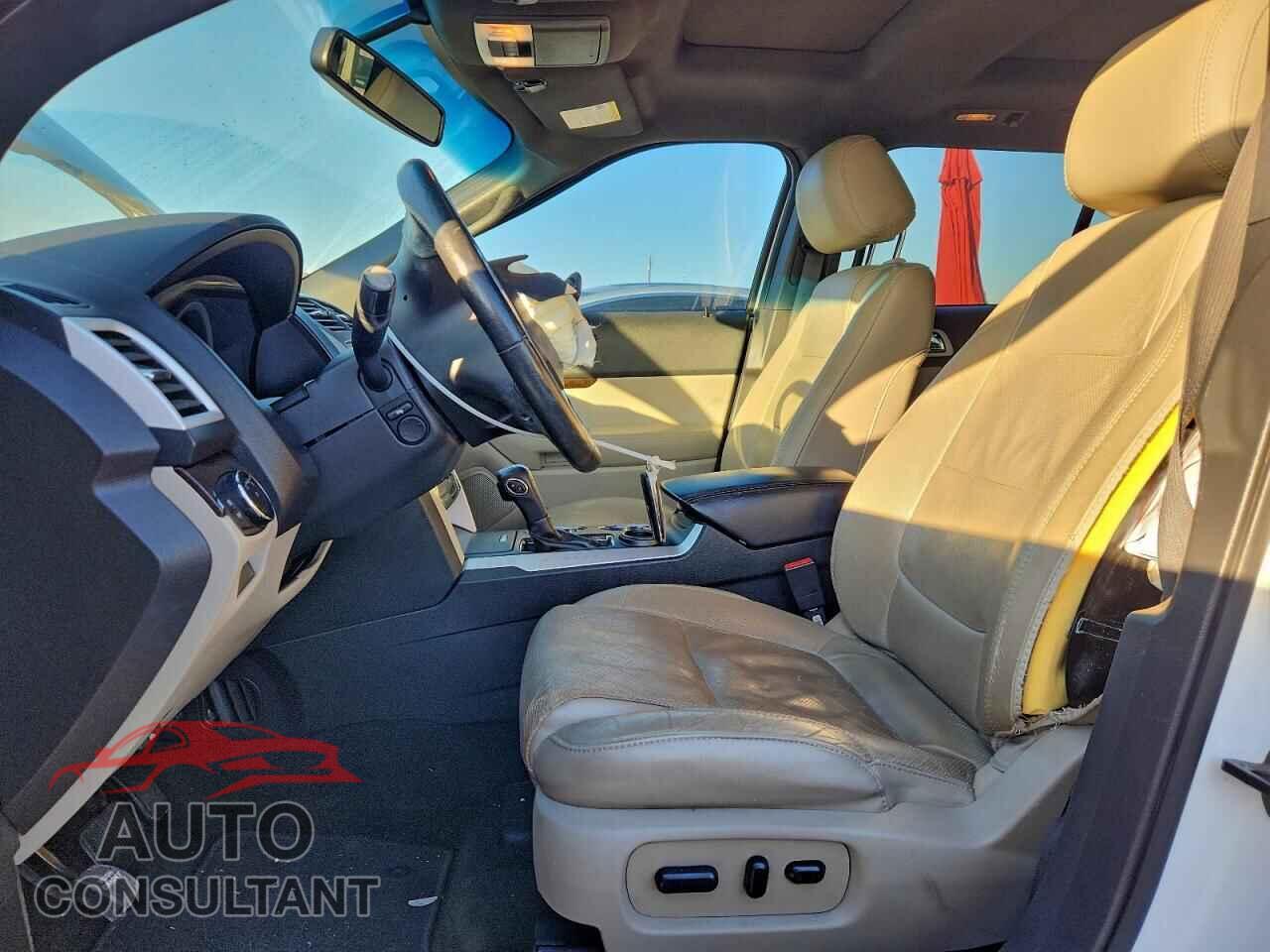 FORD EXPLORER 2014 - 1FM5K7F80EGB17657