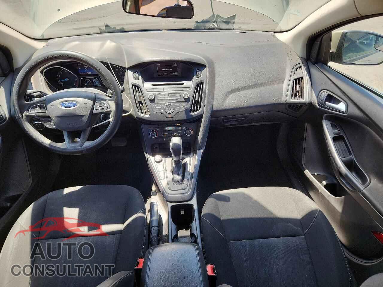 FORD FOCUS 2017 - 1FADP3FE9HL214325