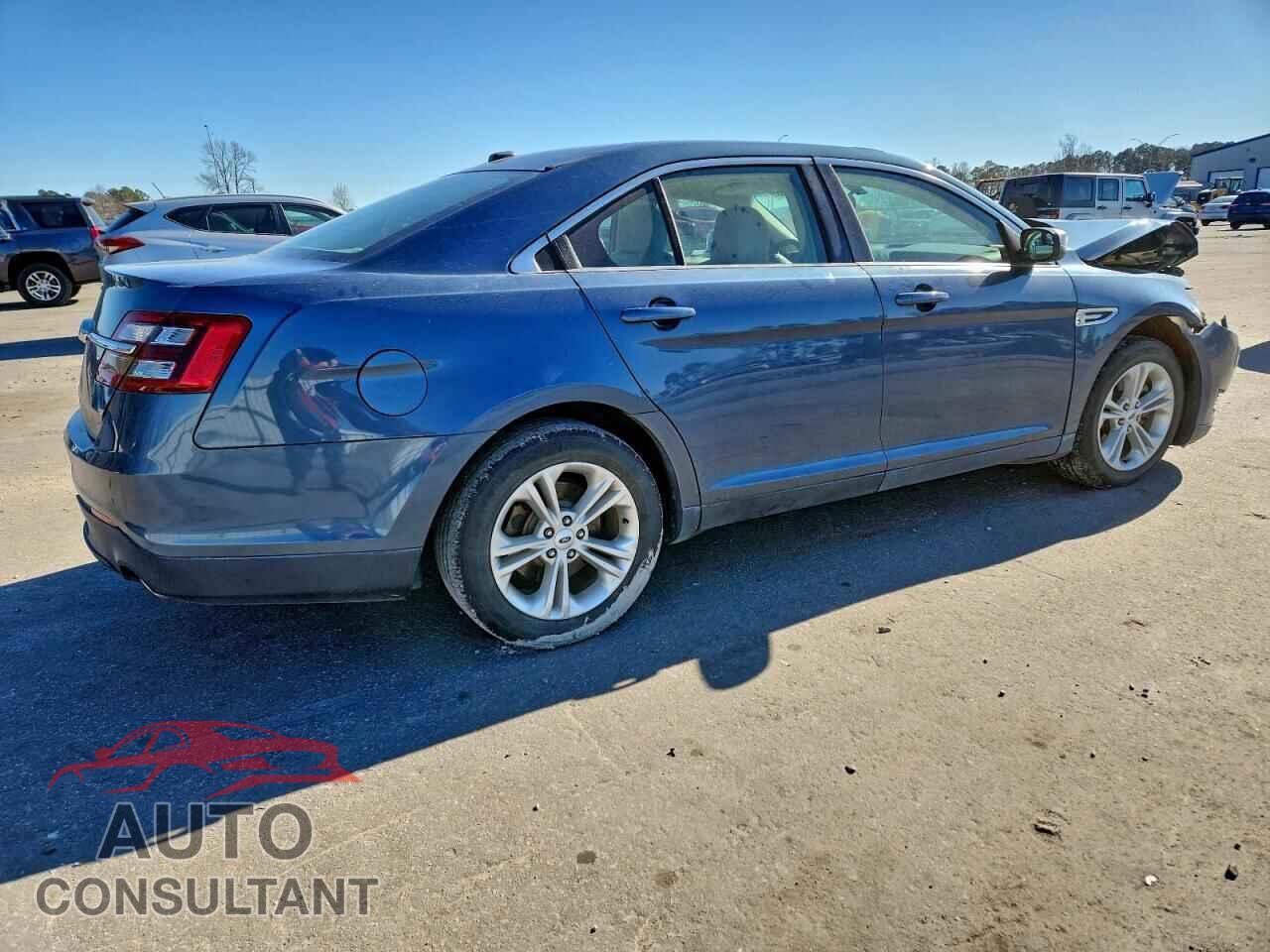 FORD TAURUS 2018 - 1FAHP2D80JG106358