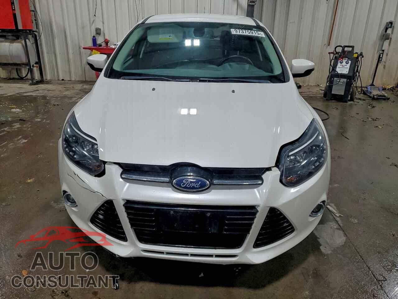 FORD FOCUS 2012 - 1FAHP3J28CL451380