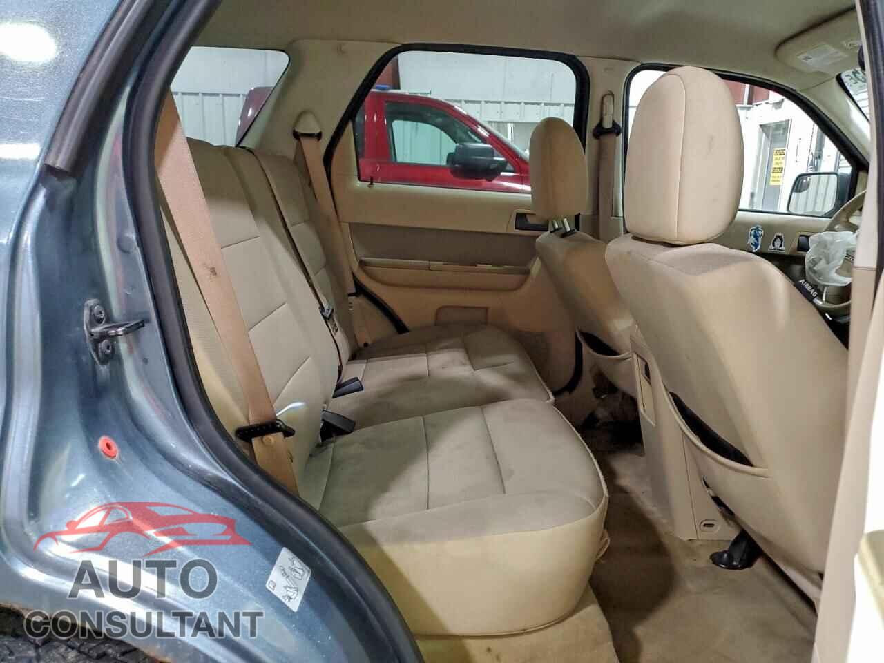 FORD ESCAPE 2011 - 1FMCU9DG9BKA96291