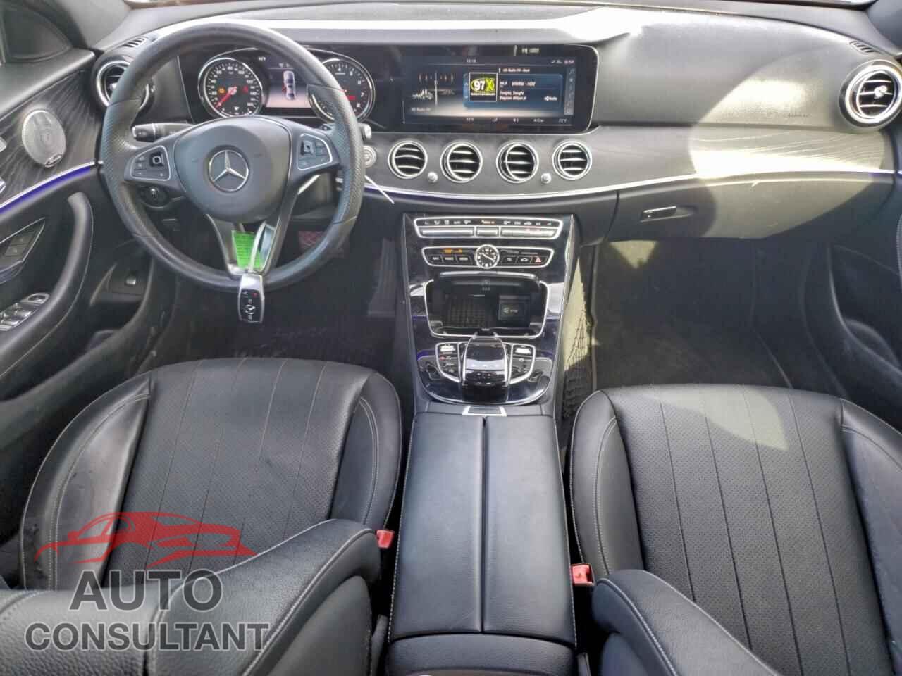 MERCEDES-BENZ E-CLASS 2017 - WDDZF4KB5HA023359