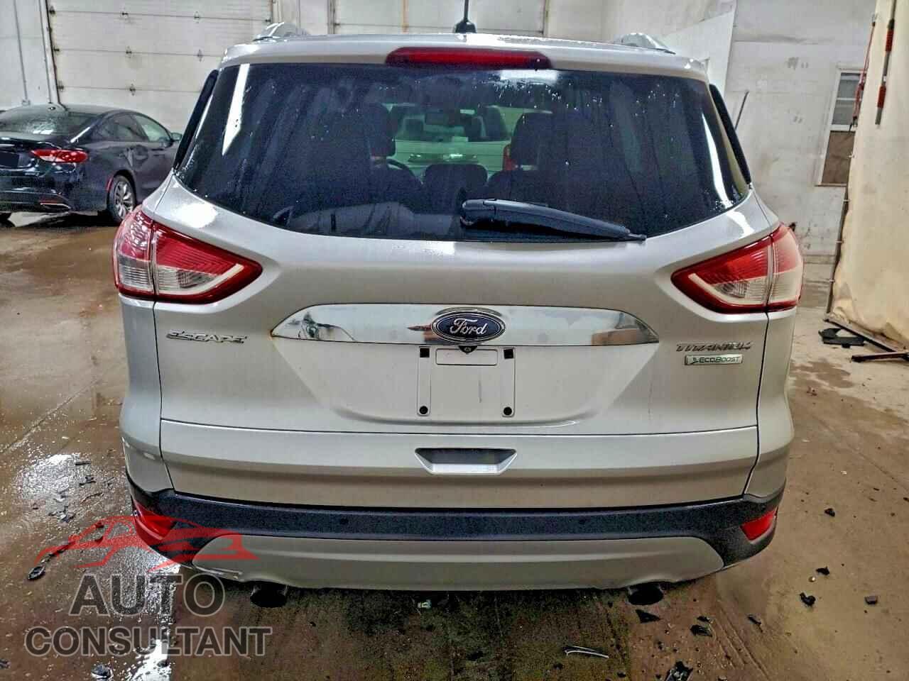 FORD ESCAPE 2015 - 1FMCU0JX6FUC11875