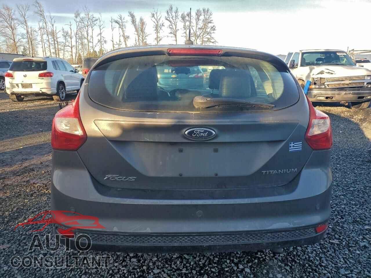 FORD FOCUS 2012 - 1FAHP3N25CL302550
