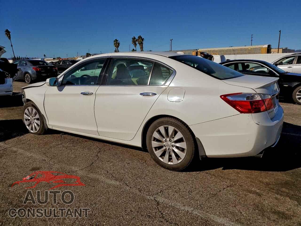 HONDA ACCORD 2013 - 1HGCR3F87DA021625