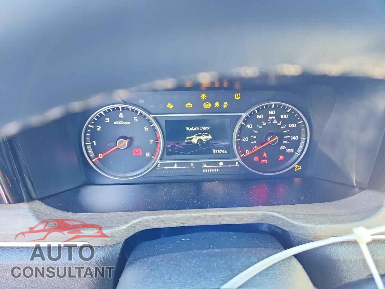 KIA SORENTO 2023 - 5XYRLDLC5PG170306
